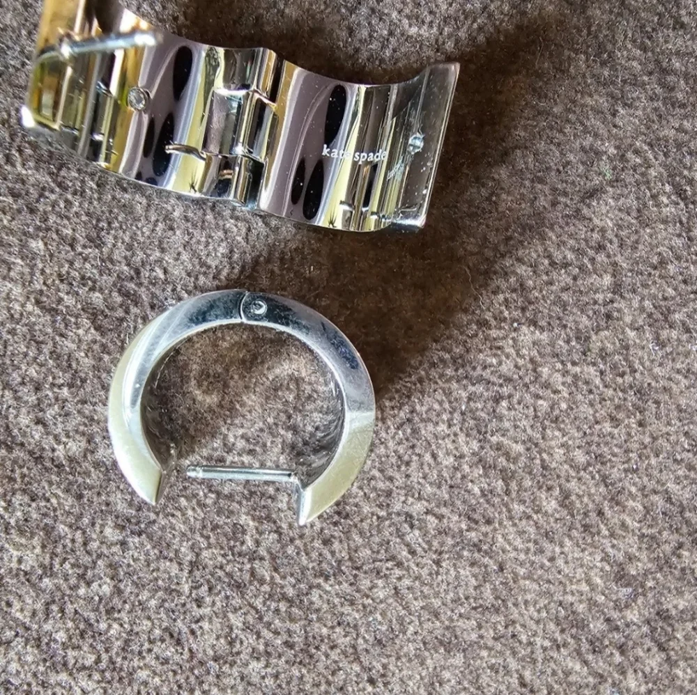 KATE SPADE SILVER EARRINGS